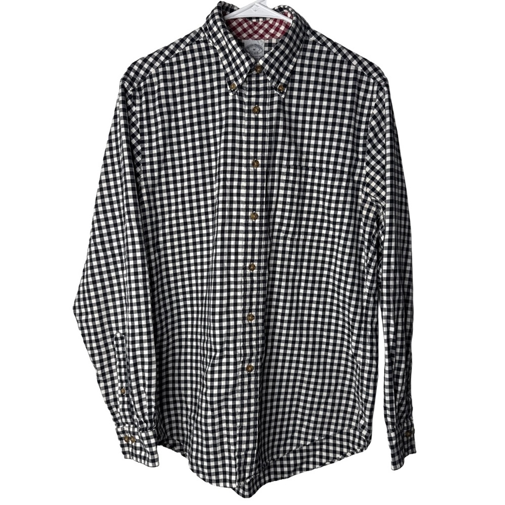 BROOKS BROTHERS Men’s Classic Black and White Checked Long Sleeve Button Shirt